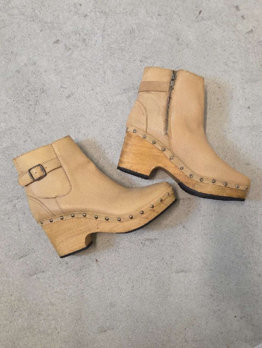 FreePeople Wedge Platform Tan Ankle Boots with Buckle Detail Size7.5 - Picture 4 of 9